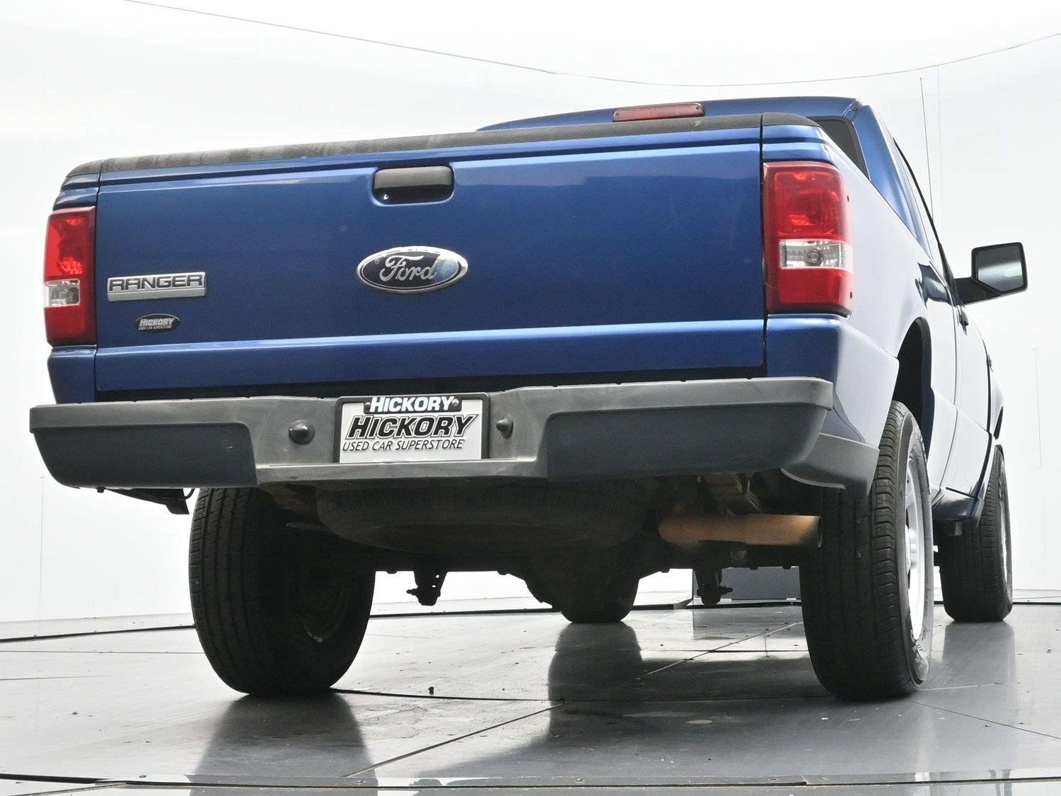 Used 2008  Ford XL image 36