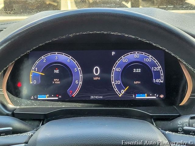Used 2023 White/off-white Jeep Altitude image 16