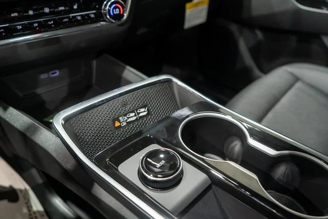 New 2027 Lakeshore Blue Metallic Chevrolet LT image 23