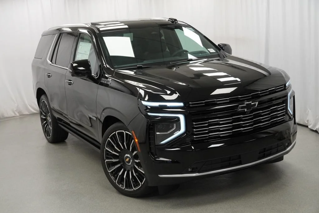 New 2026 Black Chevrolet High Country image 39