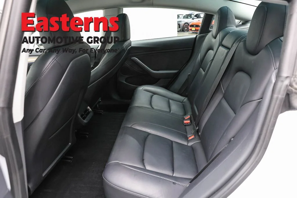 Used 2023 White Tesla Base image 16