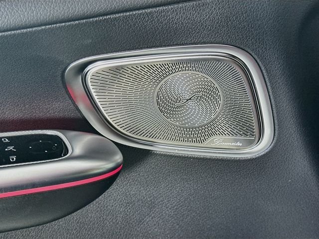 Used 2026 Red Mercedes-Benz GLC 300 image 19