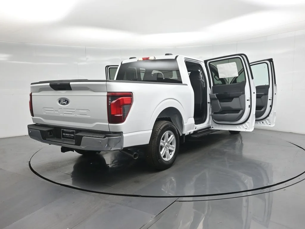 New 2026 White Ford XL image 4