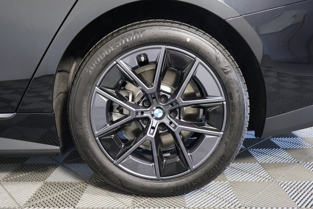 New 2026 Black Sapphire Metallic BMW eDrive40 image 10
