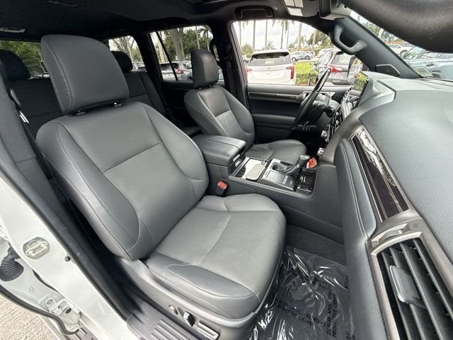 Certified Used 2023 White Lexus 460 image 27