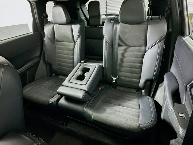 Certified Used 2024  Mitsubishi SE image 11