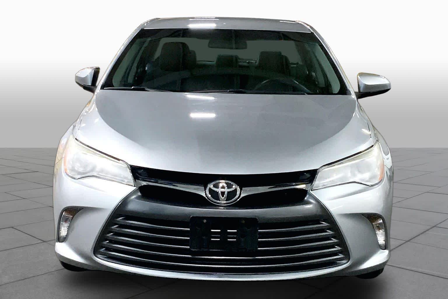 Used 2017 Celestial Silver Metallic Toyota LE image 4