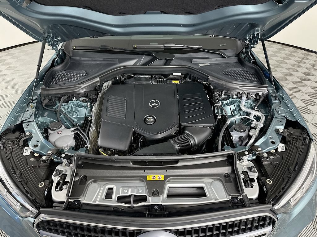 New 2026 Verde Silver Metallic Mercedes-Benz GLC 300 image 66