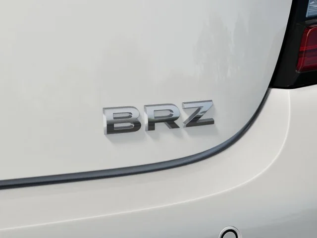 New 2027 CRYSTAL WHITE PEARL Subaru Limited image 11