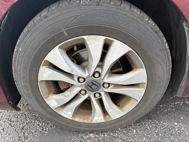 Used 2013 Red Honda LX image 7