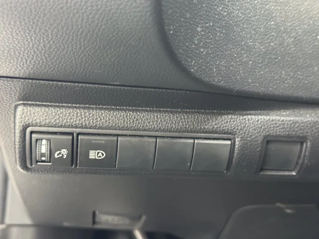Used 2022 Classic Silver Metallic Toyota LE image 36