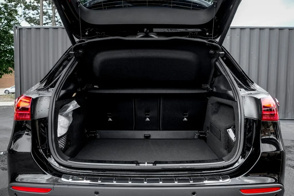New 2026 Night Black Mercedes-Benz GLA 250 image 10