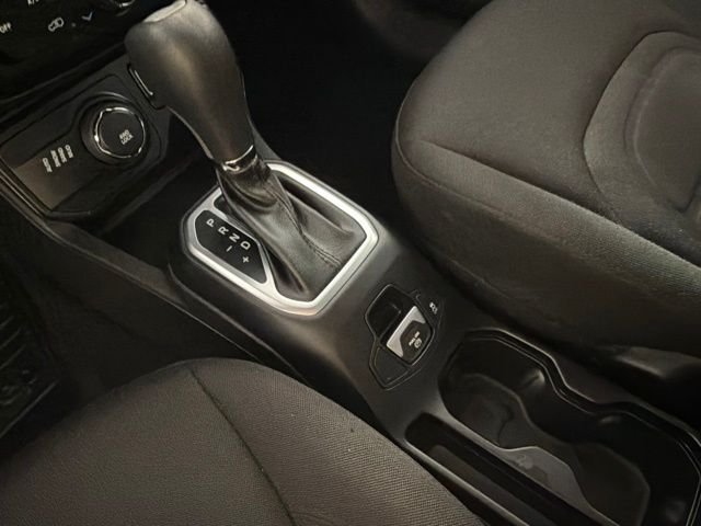 Certified Used 2021 Blue Jeep Latitude image 19
