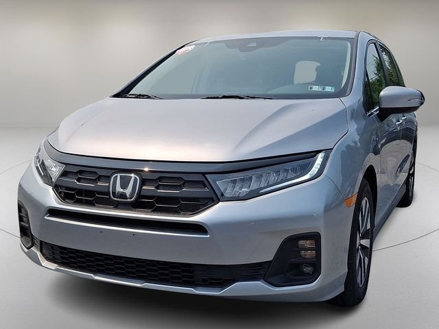 Used 2025  Honda EX-L image 4