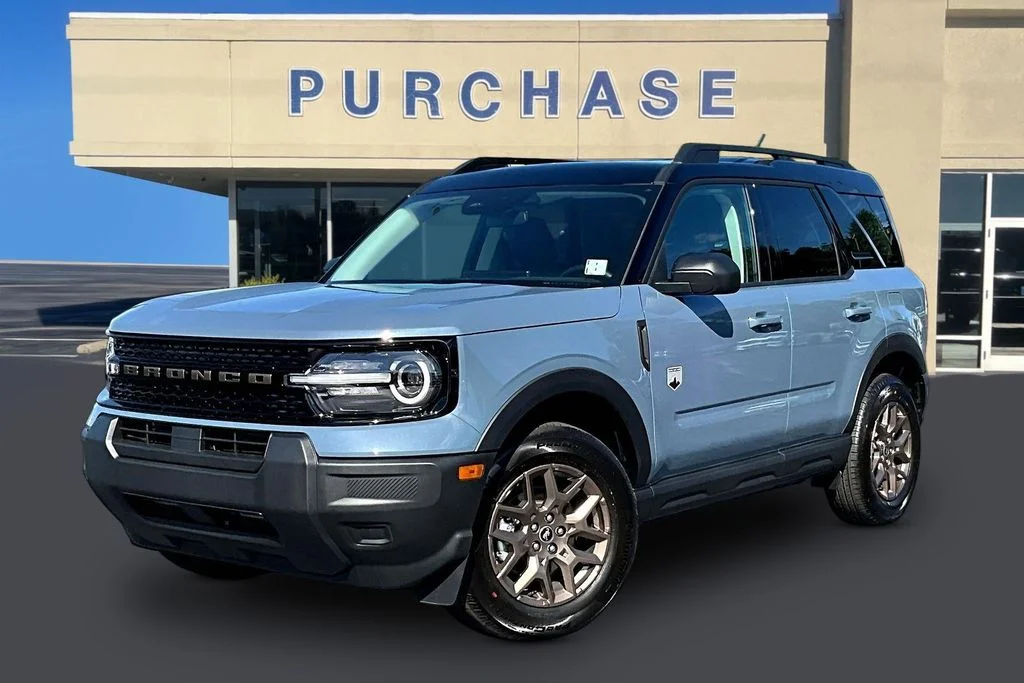 New 2026 Azure Gray Metallic Tri-Coat Ford Big Bend® image 2