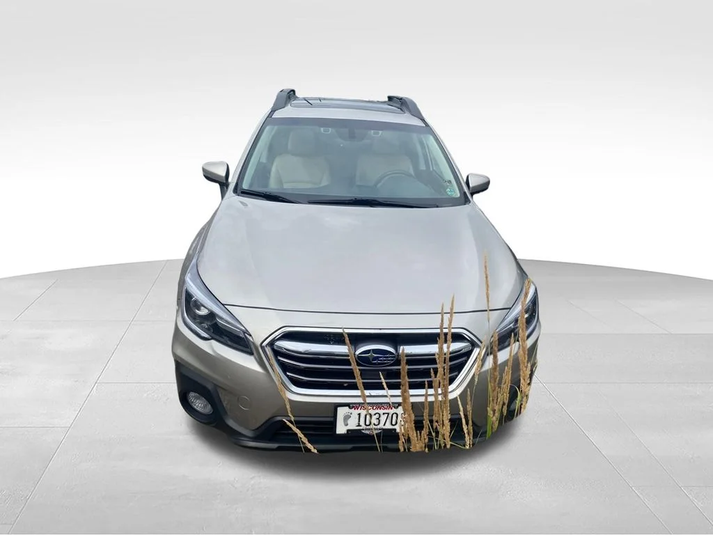 Used 2019 Tungsten Metallic Subaru 2.5i image 3