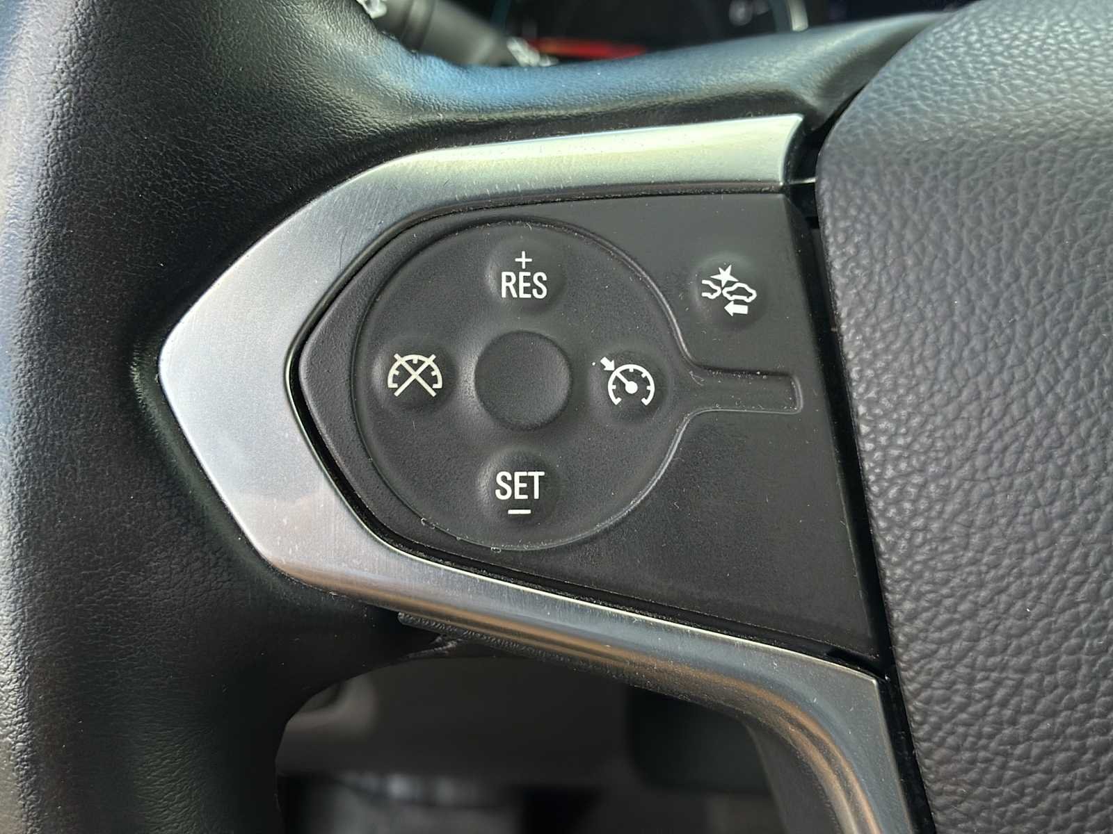 2023 Chevrolet Traverse 1LT - Photo 22