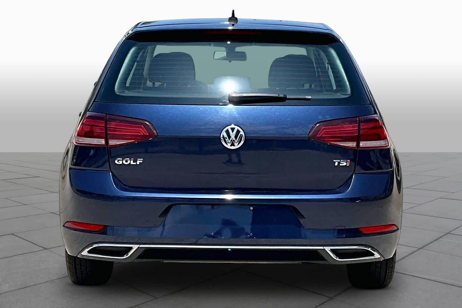 Used 2018 Night Blue Metallic Volkswagen S image 5