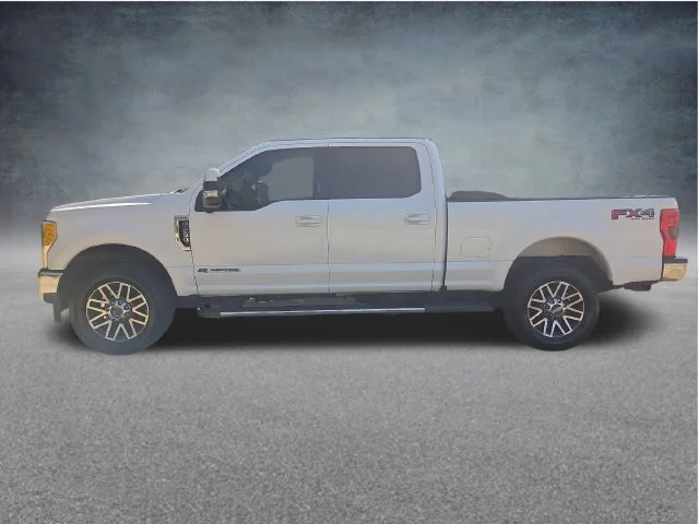 Used 2017 White Ford Lariat image 5