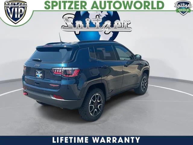 New 2026 Fathom Blue Pearl-Coat Exterior Paint Jeep Trailhawk image 9