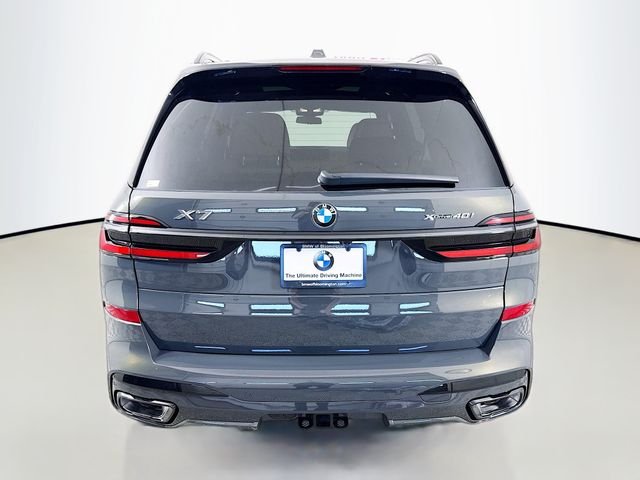 New 2026 Gray Metallic BMW xDrive40i image 6