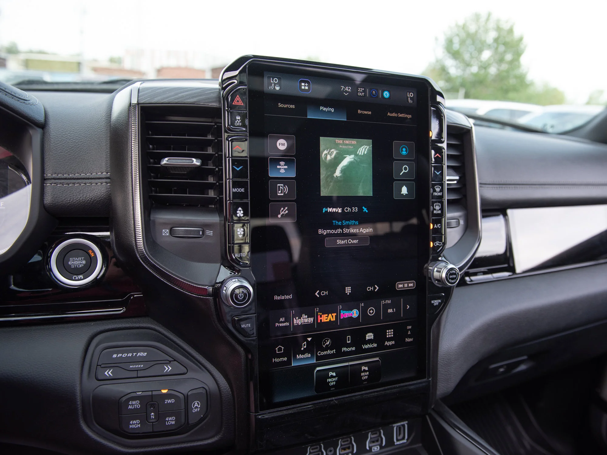 New 2026 Black RAM Sport* image 16