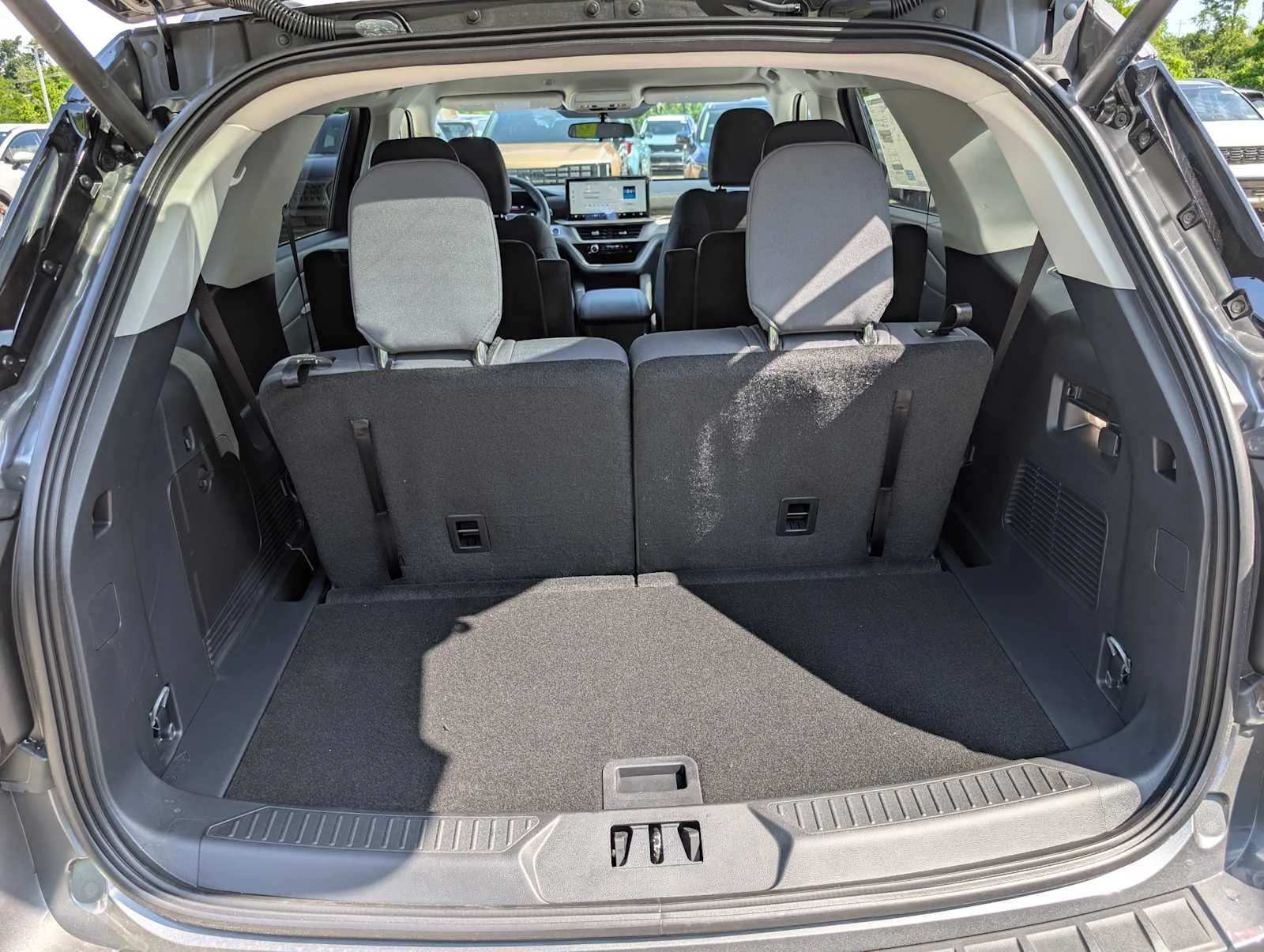 New 2026 Carbonized Gray Metallic Ford Active image 7