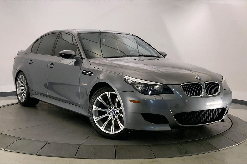 Used 2008 Space Gray Metallic BMW  image 33