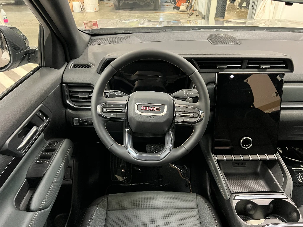 2026 GMC Terrain AT4 - Photo 10