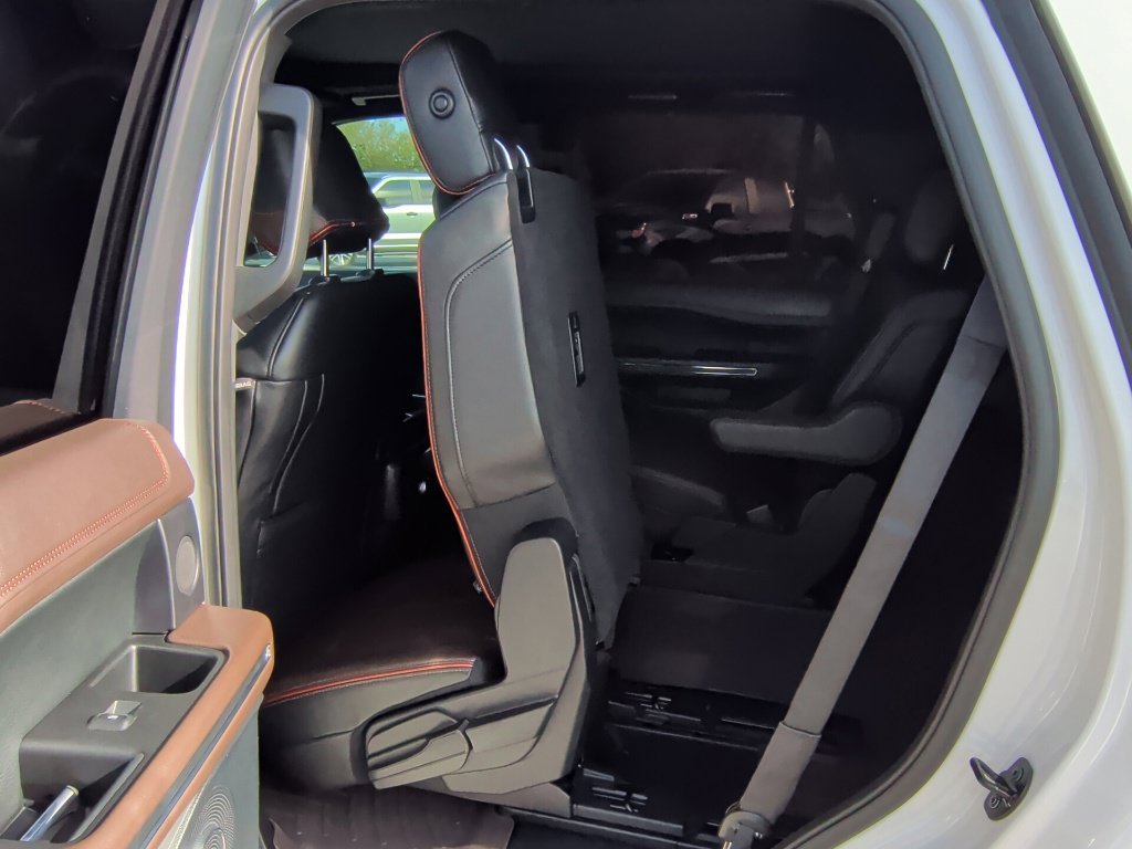Used 2020 White Ford King Ranch image 41