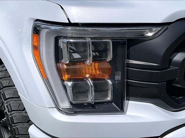 Used 2022 White Ford XLT image 32