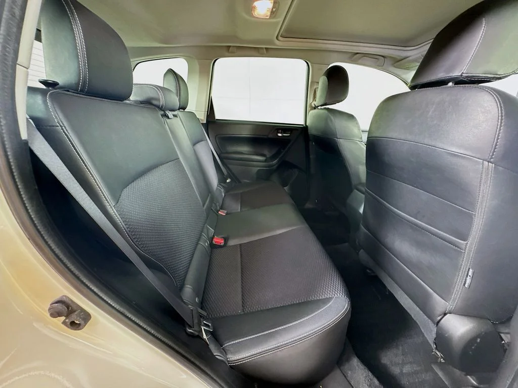 Used 2018 White Subaru 2.0XT Premium image 33