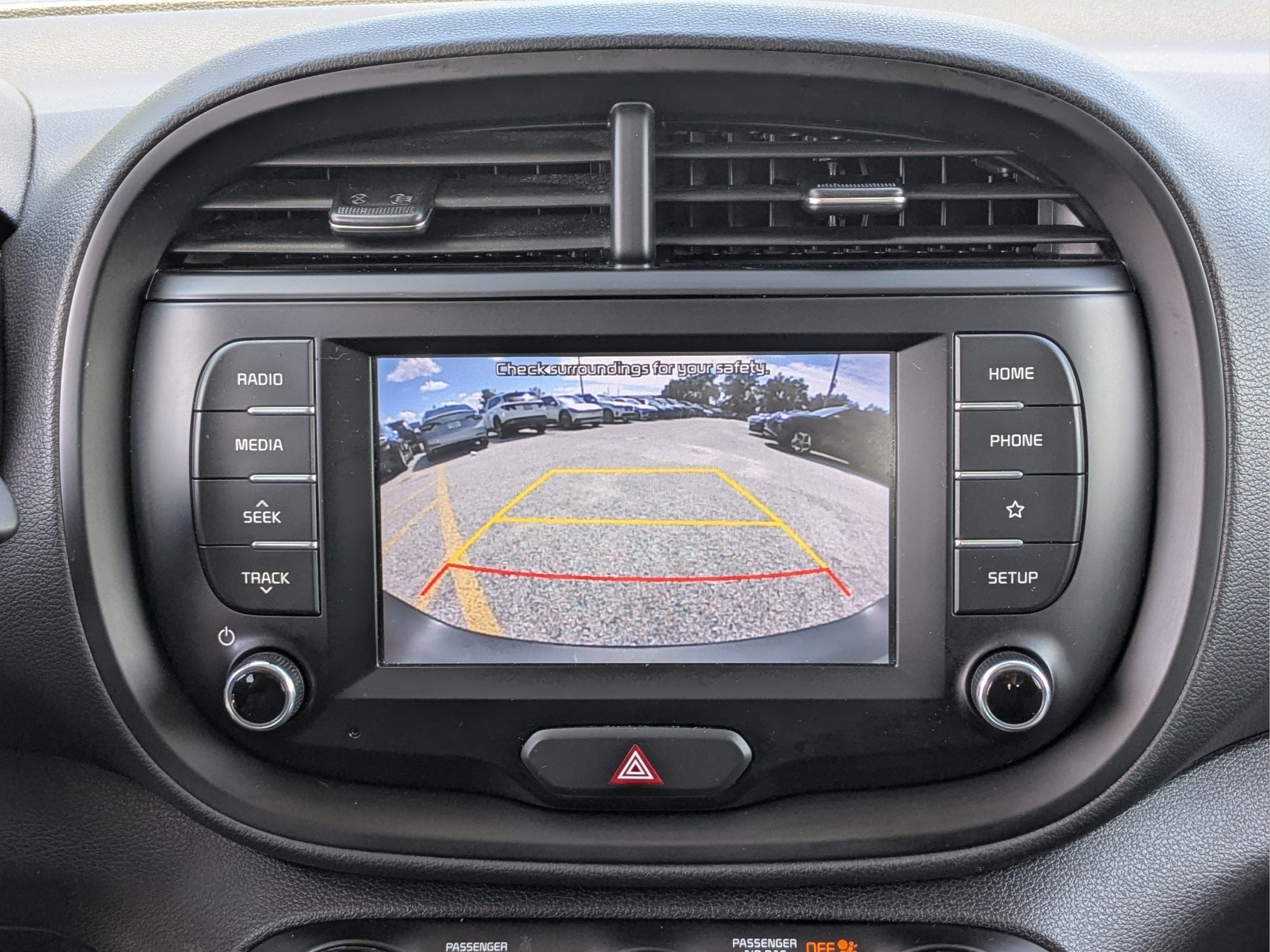 2020 Kia Soul LX - Photo 18