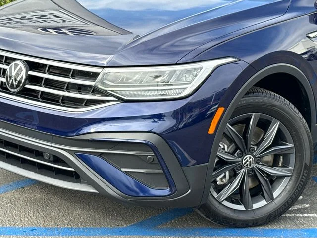 Certified Used 2023 Atlantic Blue Metallic Volkswagen 2.0T SE image 8