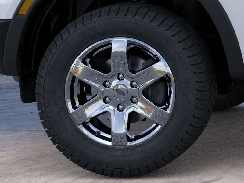 New 2026 Oxford White Ford XLT image 19