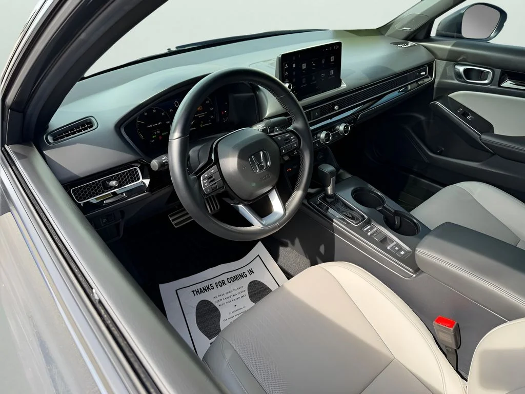 Used 2025 Meteorite Gray Metallic Honda Sport image 14