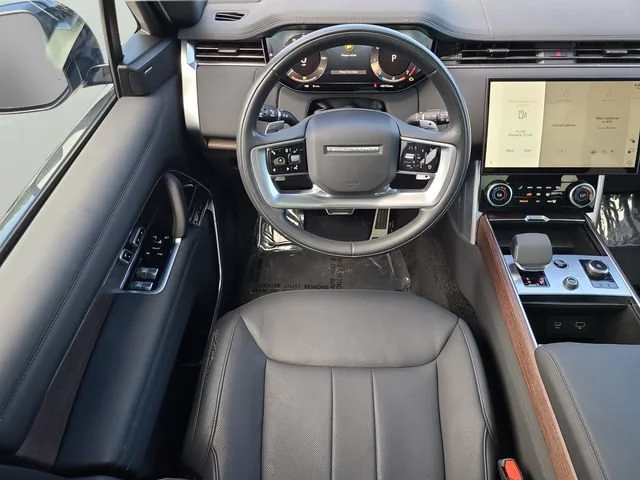 Used 2023 Gray Land Rover SE image 16