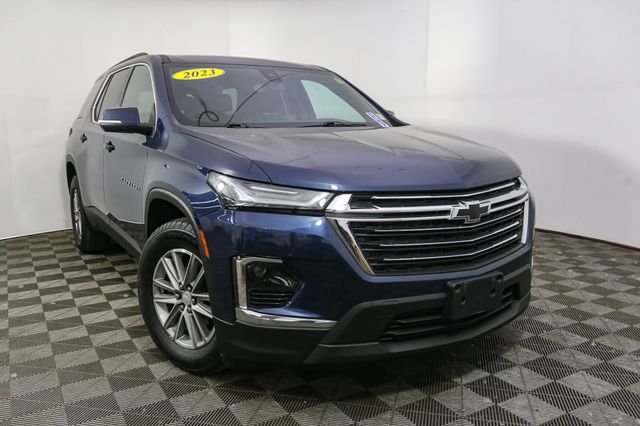 Used 2023 Blue Chevrolet LT image 3