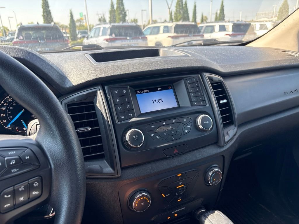 Used 2019 White Ford XL image 3