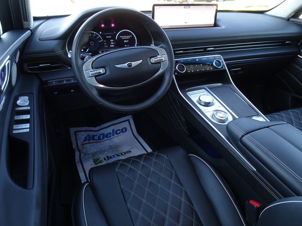Certified Used 2024 Uyuni White Genesis 3.5T Prestige image 17