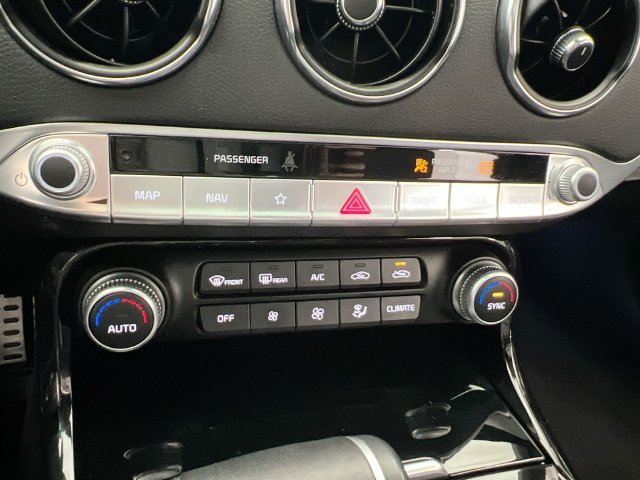 2023 Kia Stinger GT-Line - Photo 25