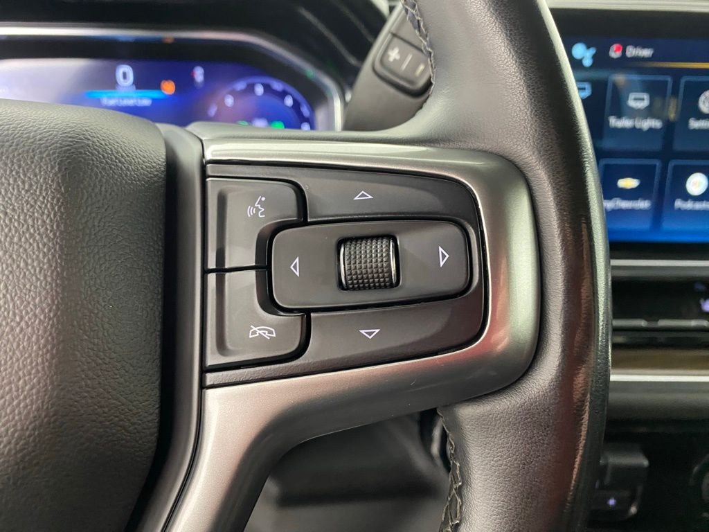 Used 2024 White Chevrolet LT image 20