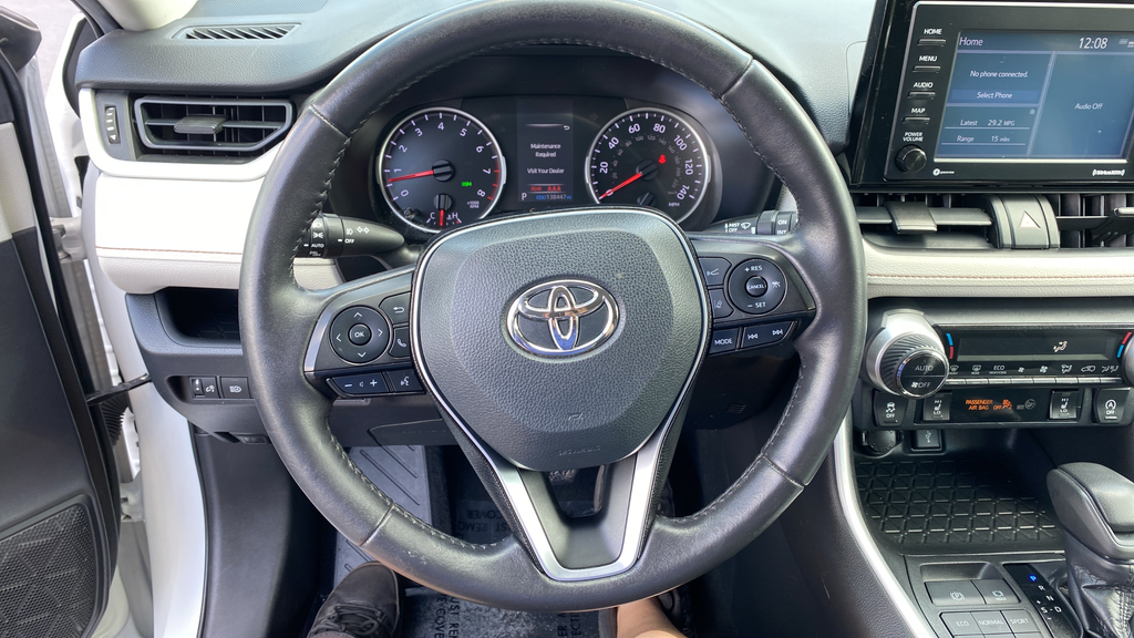 Used 2020 Super White Toyota XLE image 15
