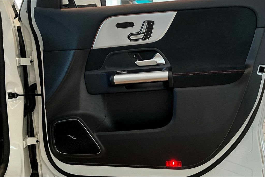 2025 Mercedes-Benz GLA GLA35 AMG - Photo 19