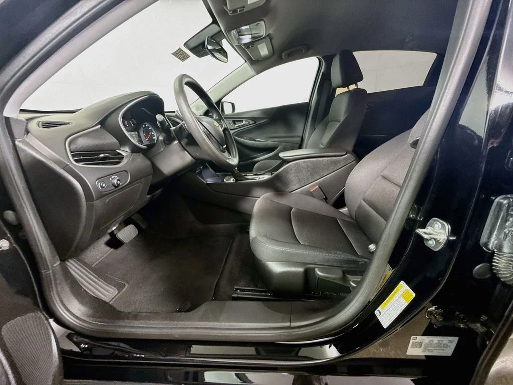Used 2025 Mosaic Black Metallic Chevrolet LS image 20