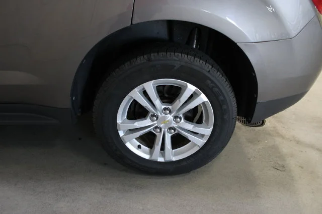 Used 2010 Gray Chevrolet LT image 32