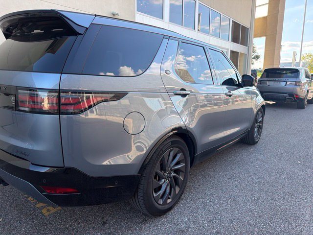 Used 2023 Blue Land Rover S R-Dynamic image 3