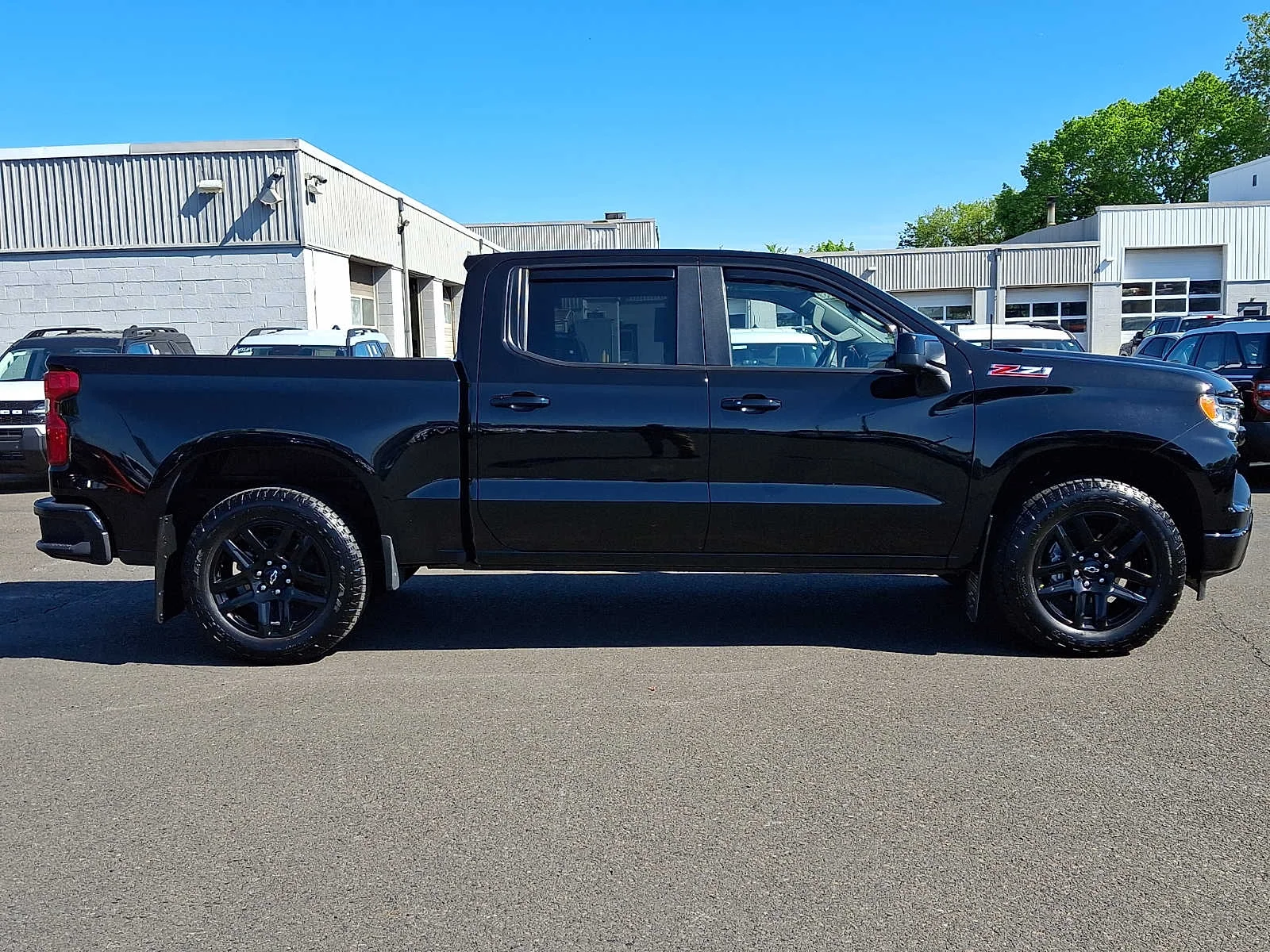 Used 2023 Black Chevrolet RST image 7