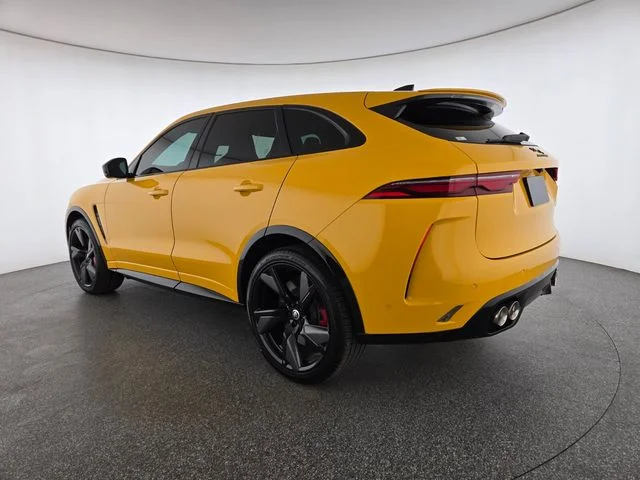 2026 Jaguar F-Pace SVR - Photo 16