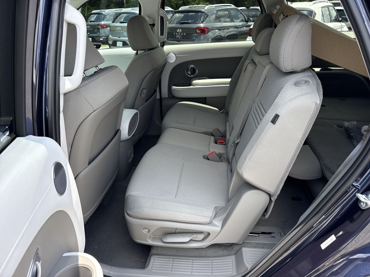 New 2026 Classy Blue Pearl Hyundai SE FWD image 12